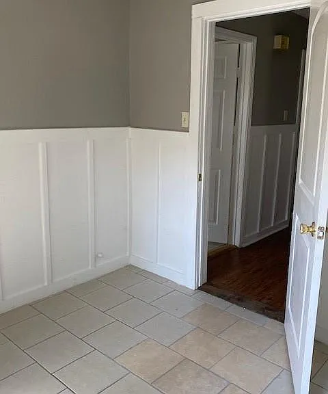 238 Sycamore Dr — Photo 9