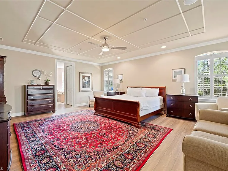 2809 Tiburon Blvd E #2 — Photo 12