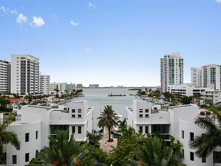 7900 Harbor Island Dr #601 — Photo 28