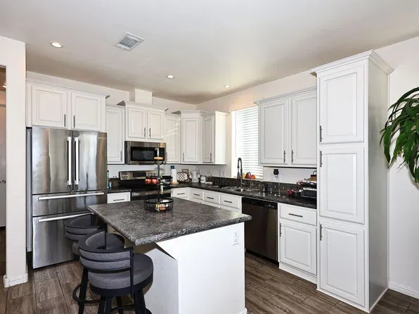 2206 S Ellsworth Rd #103B, Mesa, AZ 85209
