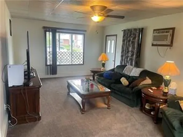 36 Wilden Dr W, Easton, PA 18045