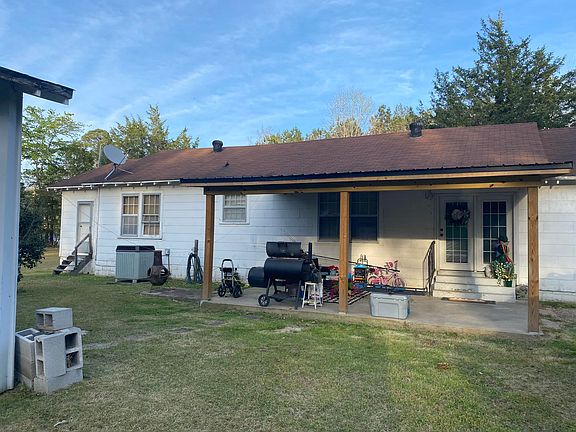 4th image of 20221 Coontail Rd