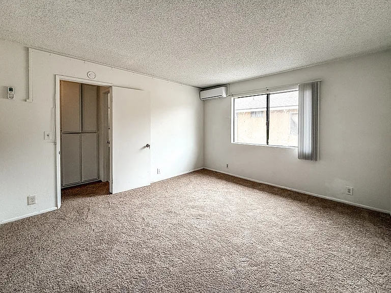 1629 W Ball Rd #7 — Photo 10