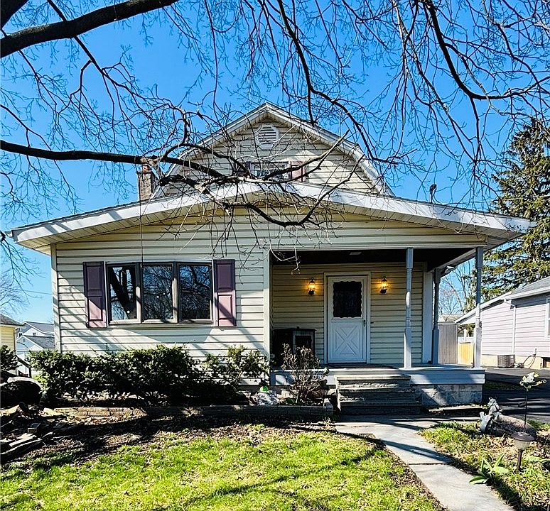 1st image of 406 Cleveland St