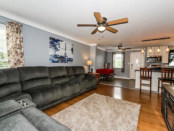 5th image of 1790 Tuxworth Ave