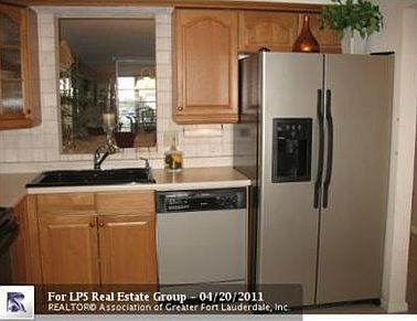 4th image of 7301 NW 1st St APT 408