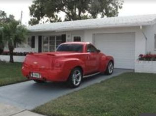 9340 45th St N, Pinellas Park, FL 33782
