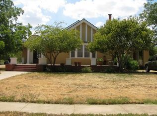 805 Central Ave, Strawn, TX 76475