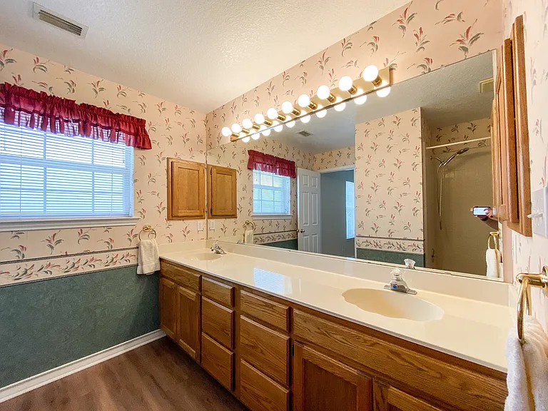 1663 Lantana Cir — Photo 11