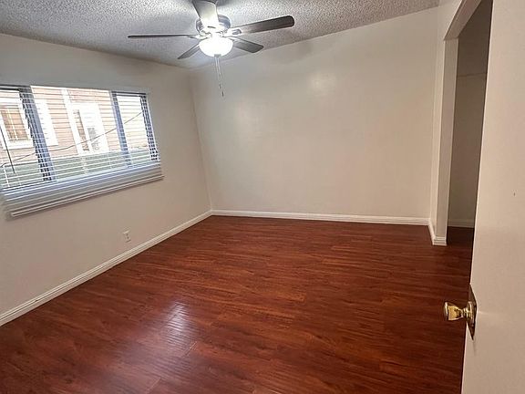4th image of 1497 N Elm Ave #1