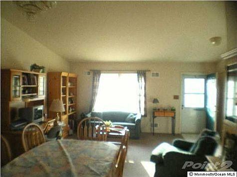 2nd image of 1153 Cherokee Ct