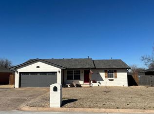 621 Kingston Dr, Yukon, OK 73099