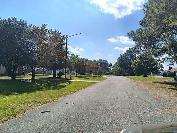 5th image of 1705 Brook Haven Dr