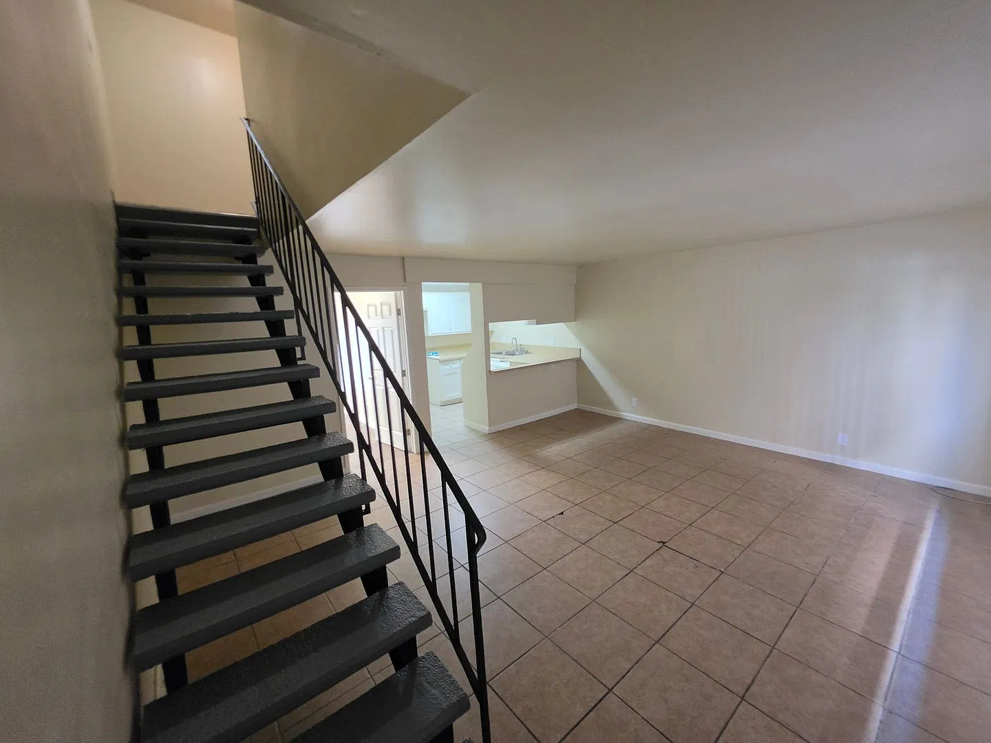3351 E Andy St. — Photo 2