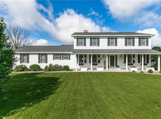 8434 Woodbox Rd, Manlius, NY 13104