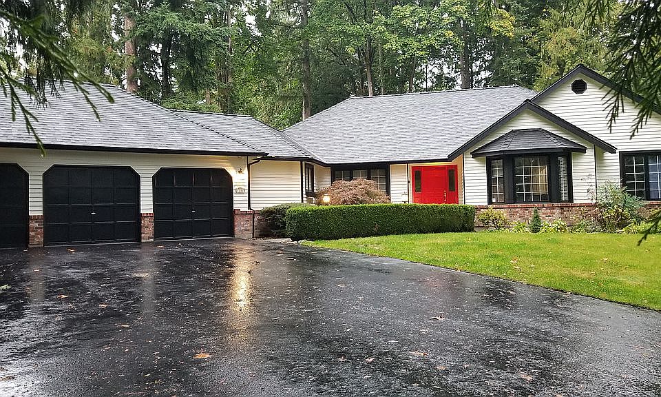 1st image of 5206 240th Ave NE