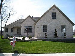 1st image of 6720 Royal Oakland Dr