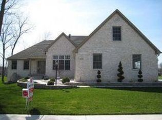 6720 Royal Oakland Dr, Indianapolis, IN 46236