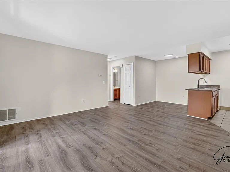 34632 Mercer Ln — Photo 6