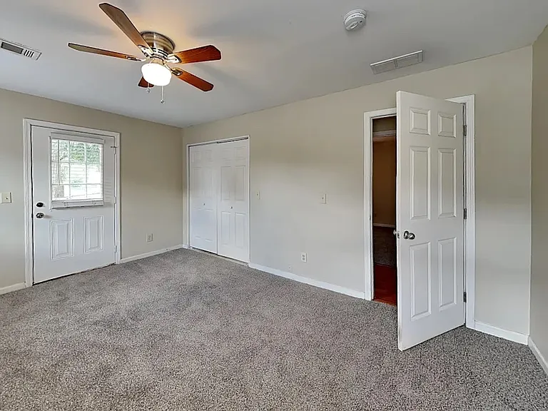 1550 New St NE #1 — Photo 7