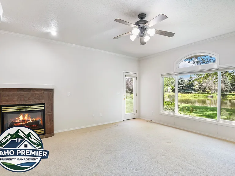 418 E Trailside Dr — Photo 16