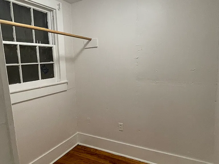 1812 General Pershing St #G — Photo 5