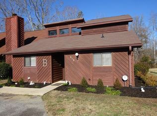 313 Rock Knoll Dr, Greenwood, SC 29649