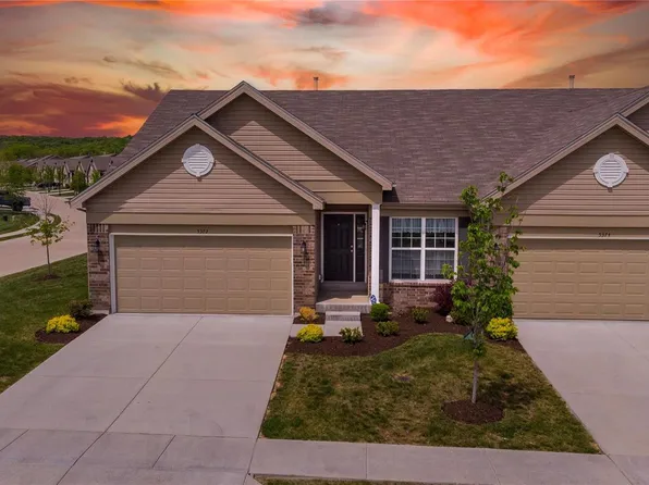 5372 Lakepath Way, Eureka, MO 63025