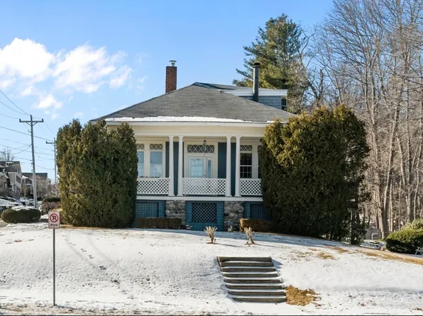 205 Main St #2, Amesbury, MA 01913