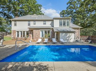 8601 Dogwood Rd, Germantown, TN 38139