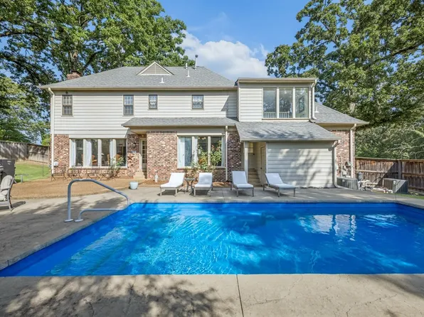 8601 Dogwood Rd, Germantown, TN 38139