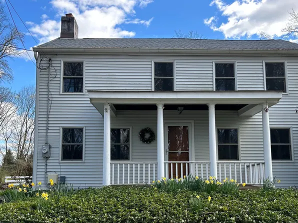 71 Lewisville Rd, Lawrence Township, NJ 08648