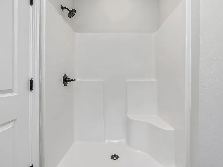 1404 Hickory St — Photo 26