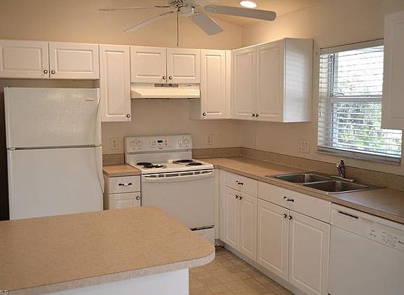 2nd image of 2535 SW 4th Pl