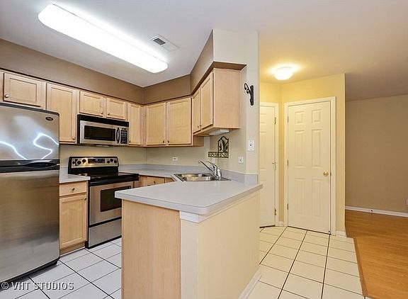 4th image of 1227 Wyndham Ct APT 101
