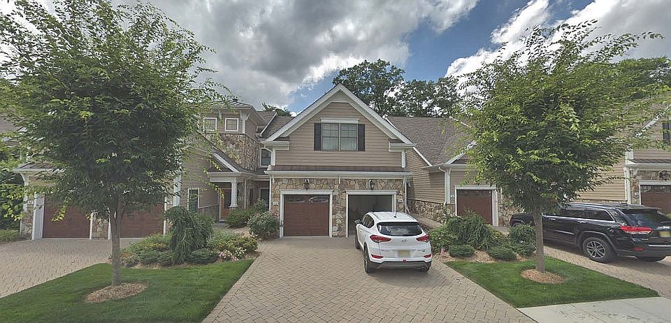 1st image of 54 Cherrywood Ct