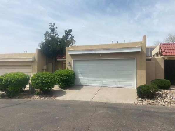 507 Pinon Creek Rd SE