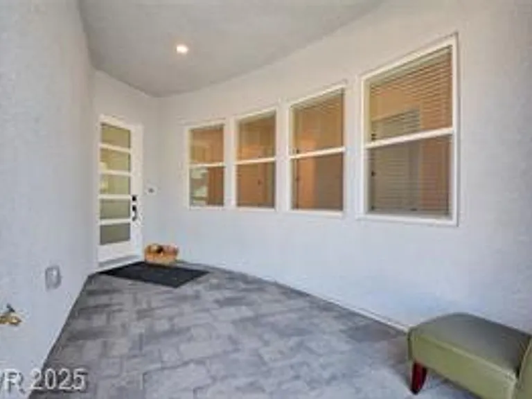 5534 Stormy Night Ct — Photo 4