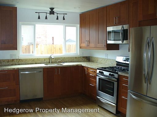 2nd image of 3533 Beckworth Dr
