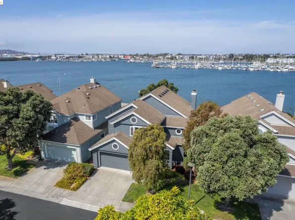 31 Sandpoint Dr, Richmond, CA 94804
