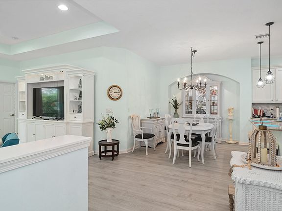 4th image of 12854 SW Lake Fern Circle