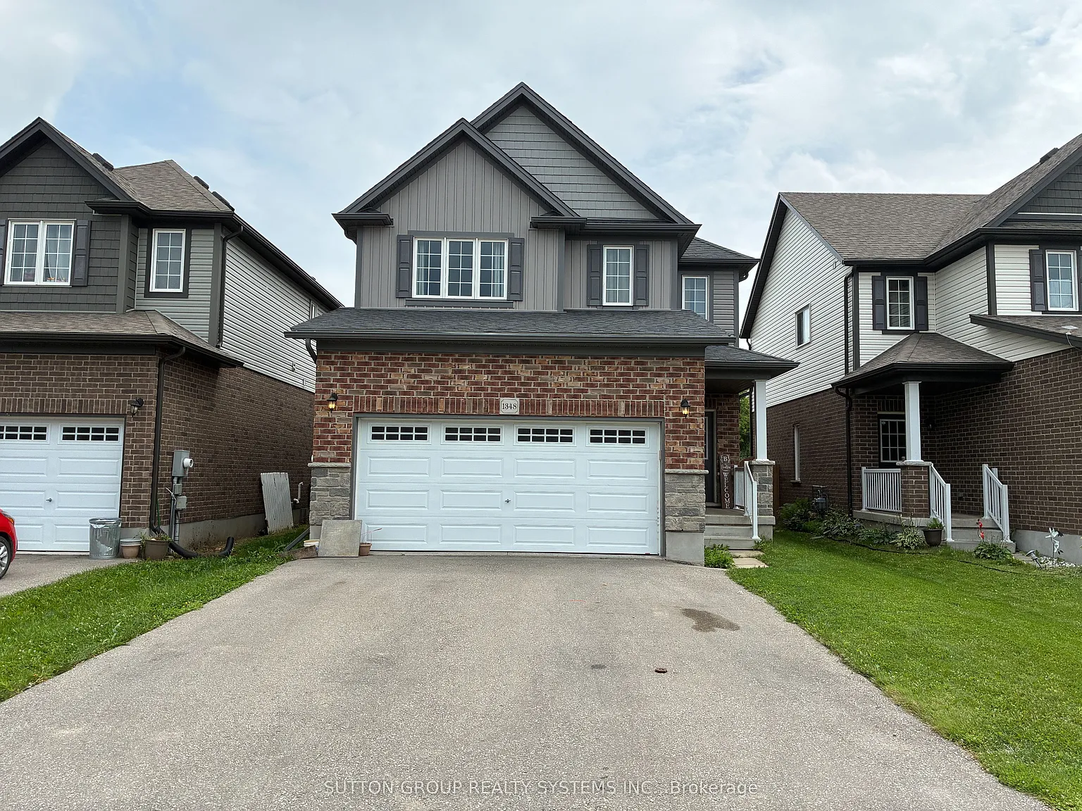 3 bed, $2,599 — Photo 1