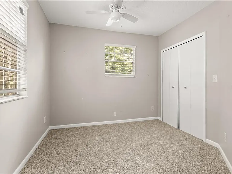 742 N Westmoreland Dr — Photo 18