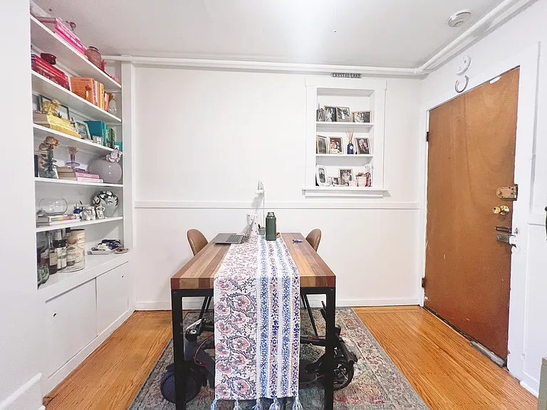 98 W Cedar St #4 — Photo 10