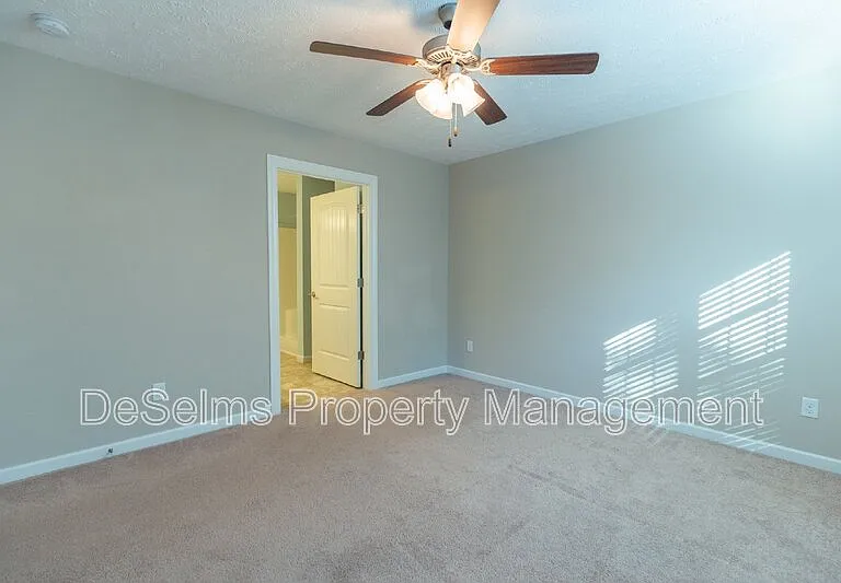 1536 Passage Dr — Photo 14