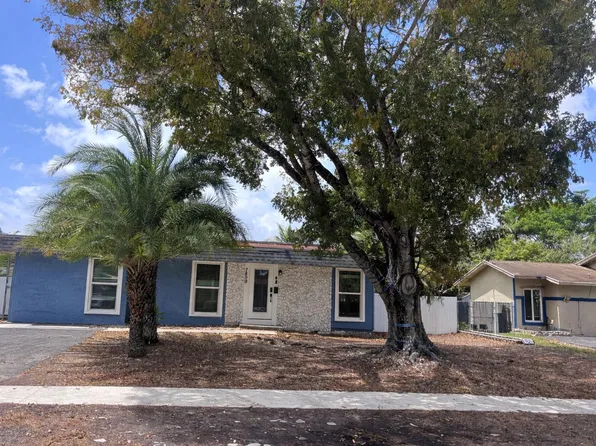 7809 NW 74th Ave, Tamarac, FL 33321