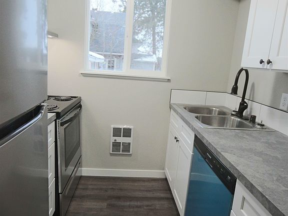 4th image of 1608 W 8th Ave APT 202