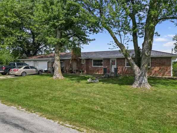 33608 W 160th St, Rayville, MO 64084