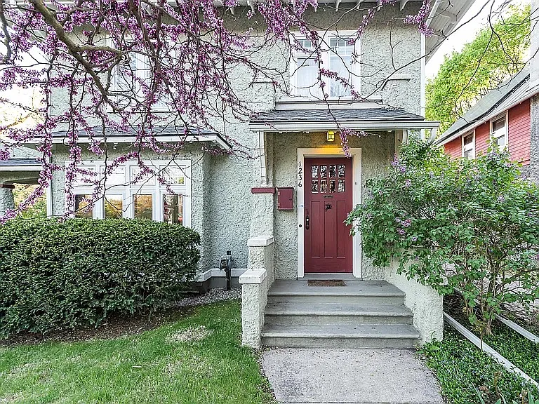 1236 Prospect St — Photo 8
