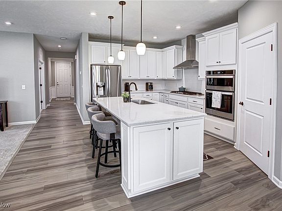 5th image of 23797 Saint Andrews Dr